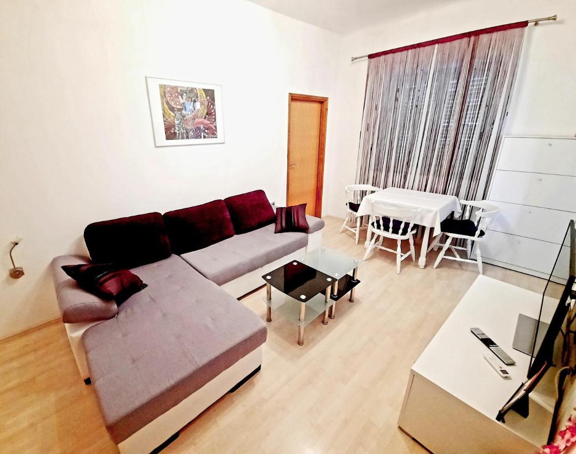 Apartment Ory Near The City Center With Free Parking PUY Eksteriør bilde